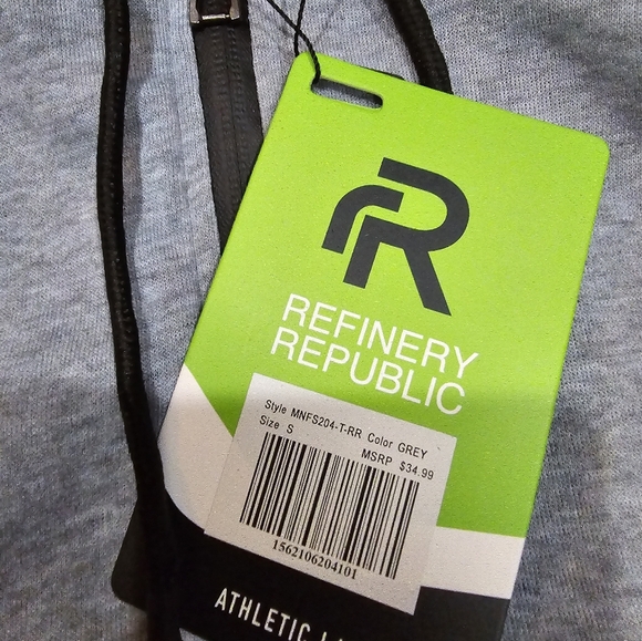 Refinery Rebublic zip up hoodie - Picture 2 of 5